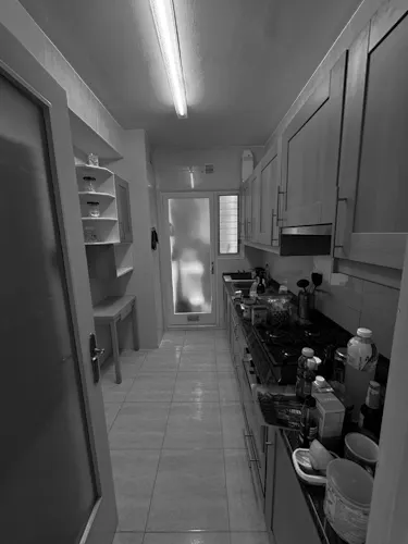 Foto de cocina en un piso en alquiler