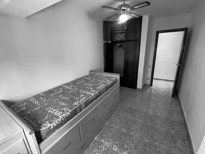 Foto de dormitorio en un piso en alquiler