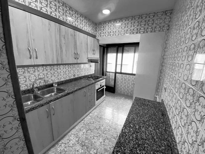 Foto de cocina en un piso en alquiler