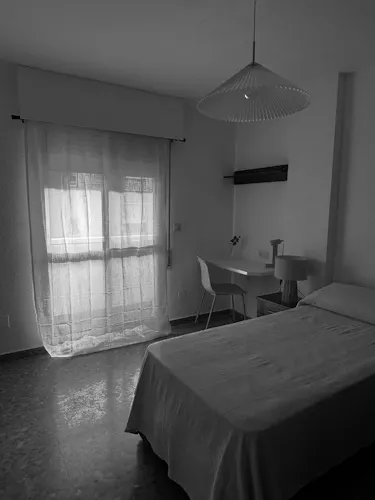 Foto de dormitorio en un piso en alquiler