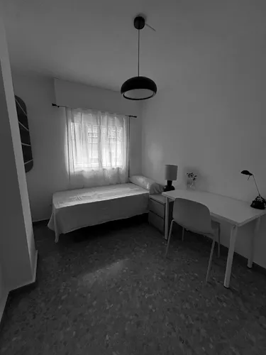 Foto de dormitorio en un piso en alquiler