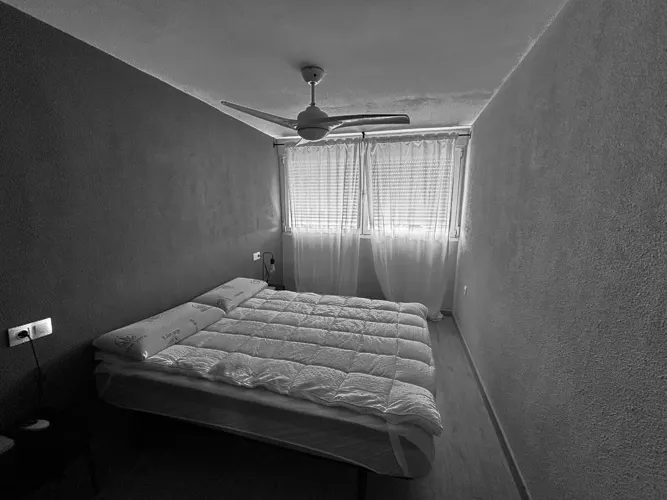 Foto de dormitorio en un piso en alquiler