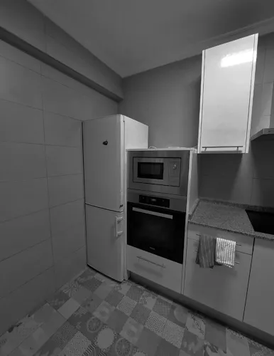Foto de cocina en un piso en alquiler