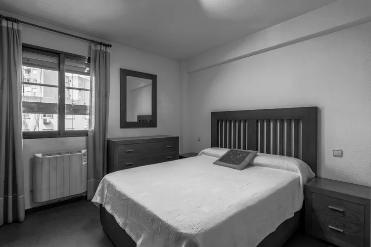 Foto de dormitorio en un piso en alquiler