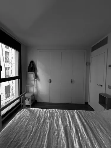 Foto de dormitorio en un piso en alquiler