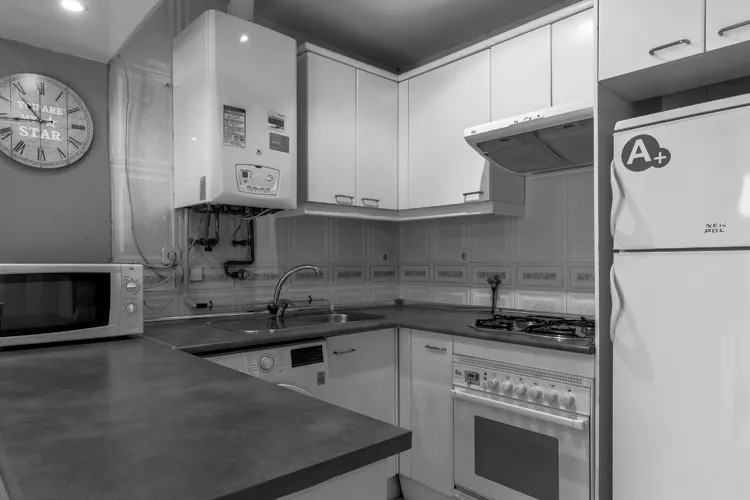 Foto de cocina en un piso en alquiler