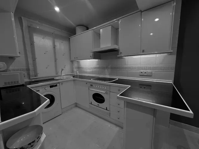 Foto de cocina en un piso en alquiler