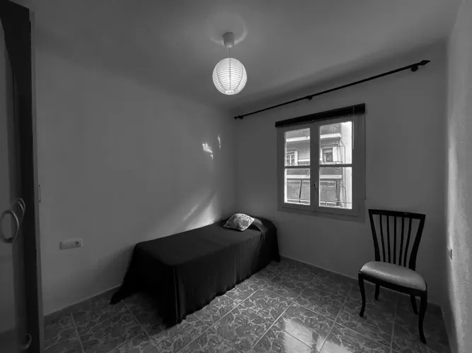 Foto de dormitorio en un piso en alquiler