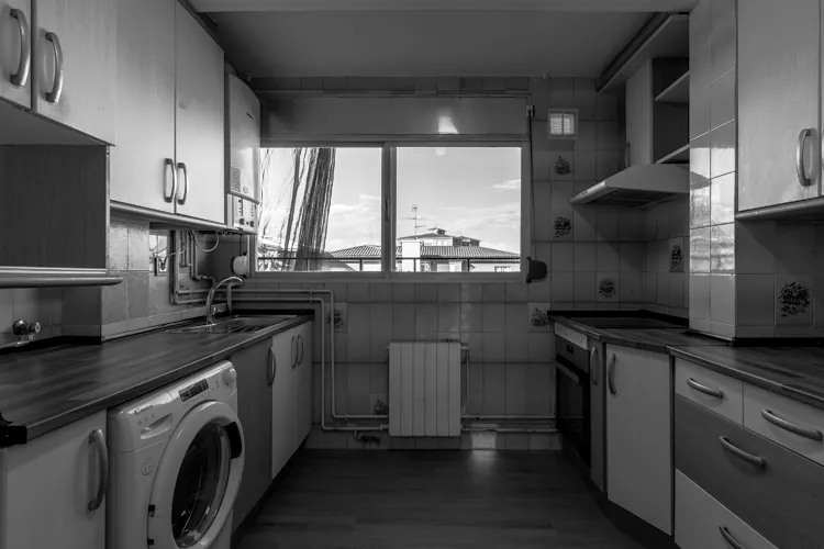 Foto de cocina en un piso en alquiler