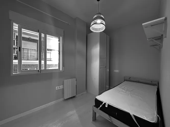 Foto de dormitorio en un piso en alquiler