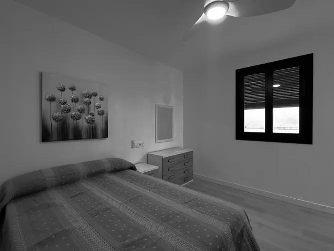 Foto de dormitorio en un piso en alquiler