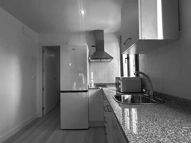 Foto de cocina en un piso en alquiler