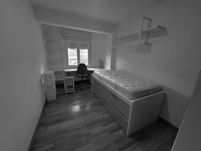 Foto de dormitorio en un piso en alquiler