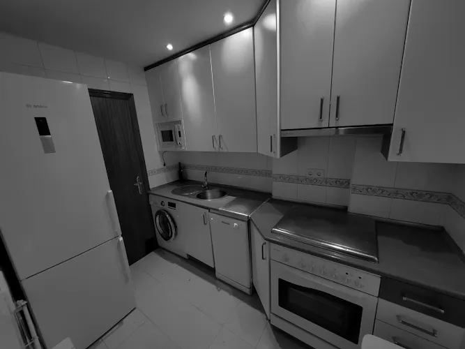 Foto de cocina en un piso en alquiler