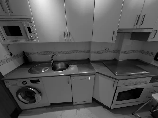 Foto de cocina en un piso en alquiler