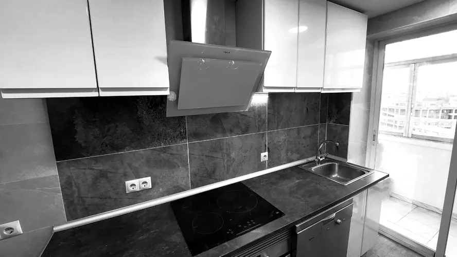 Foto de cocina en un piso en alquiler