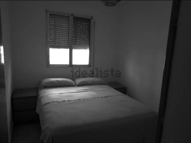Foto de dormitorio en un piso en alquiler