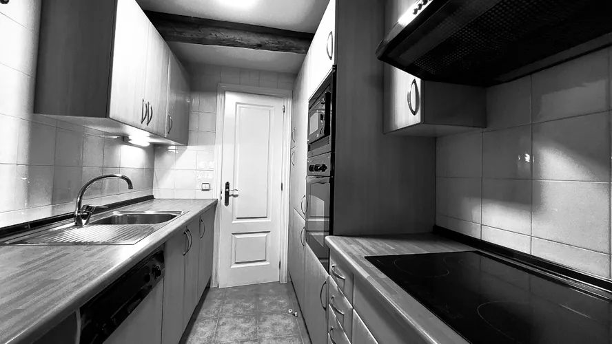 Foto de cocina en un piso en alquiler