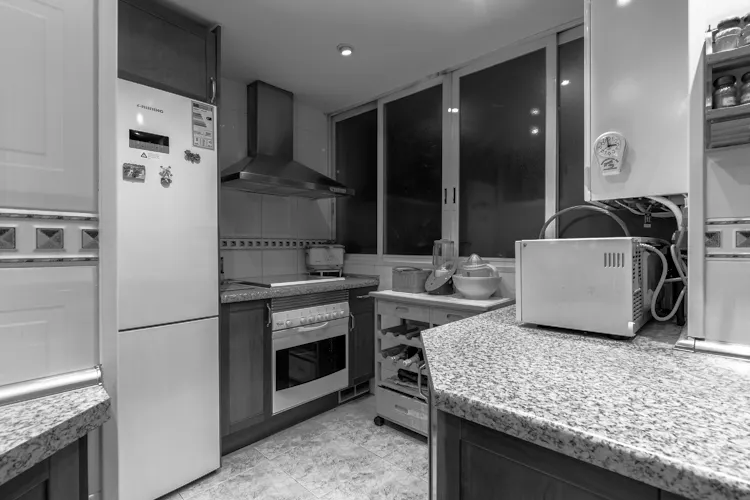 Foto de cocina en un piso en alquiler