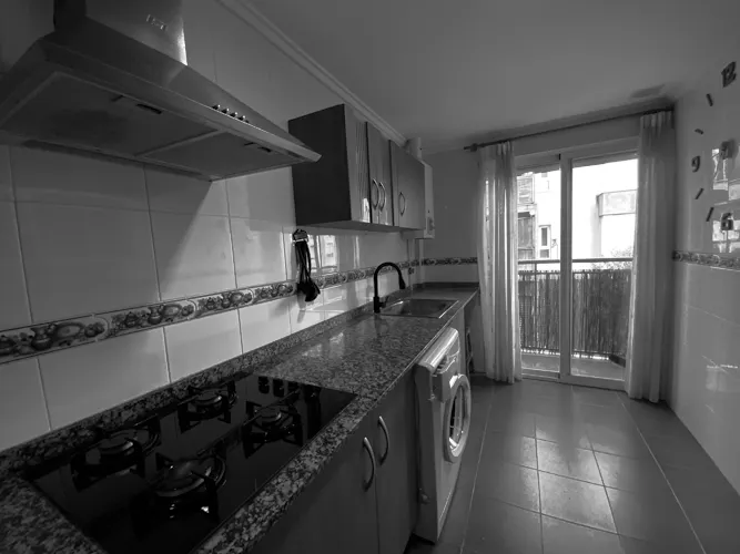 Foto de cocina en un piso en alquiler