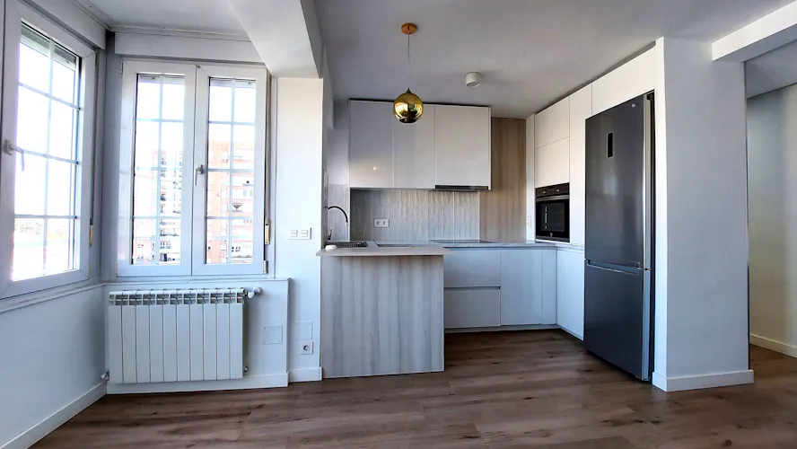 Foto de cocina en un piso en alquiler