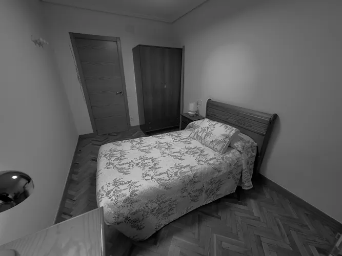 Foto de dormitorio en un piso en alquiler