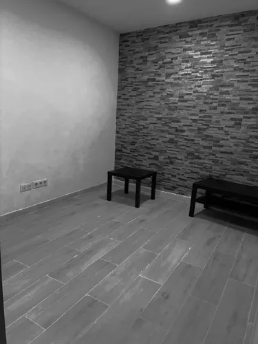 Foto de desconocido en un piso en alquiler