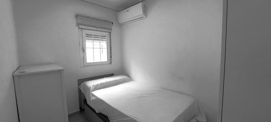 Foto de dormitorio en un piso en alquiler