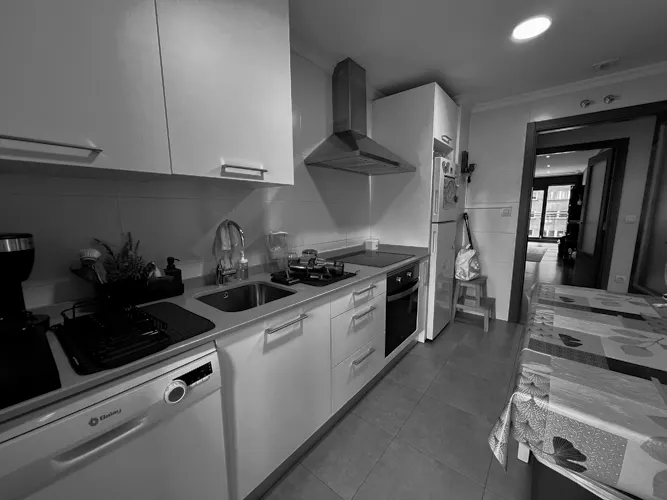 Foto de cocina en un piso en alquiler