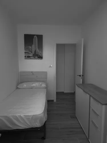 Foto de dormitorio en un piso en alquiler