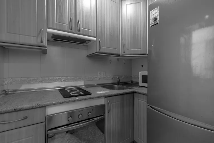 Foto de cocina en un piso en alquiler