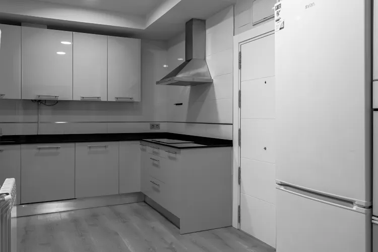 Foto de cocina en un piso en alquiler