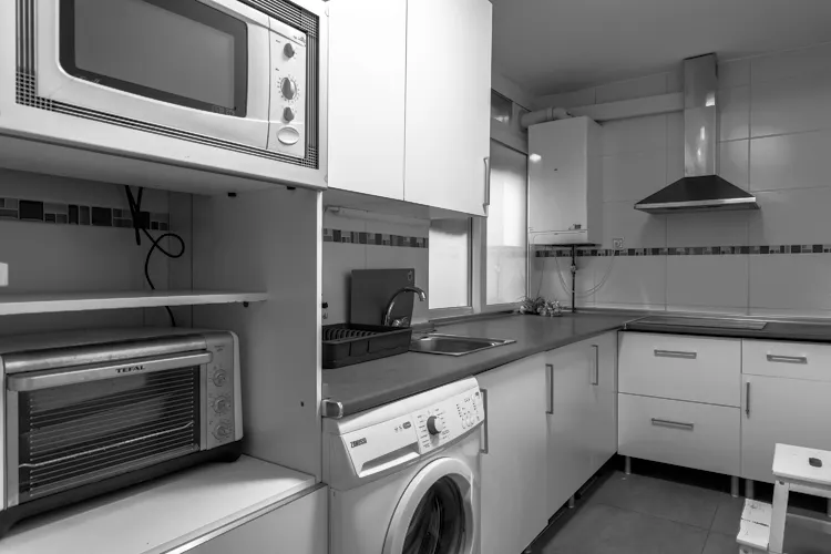 Foto de cocina en un piso en alquiler