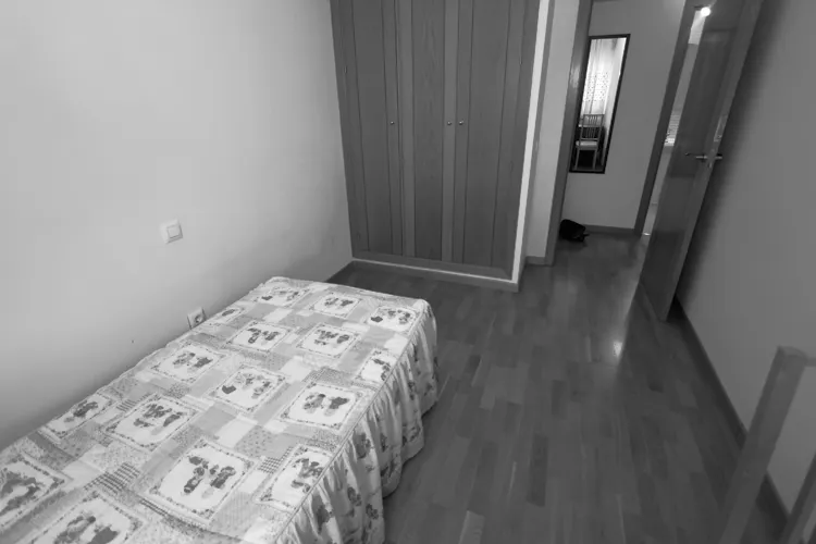 Foto de dormitorio en un piso en alquiler