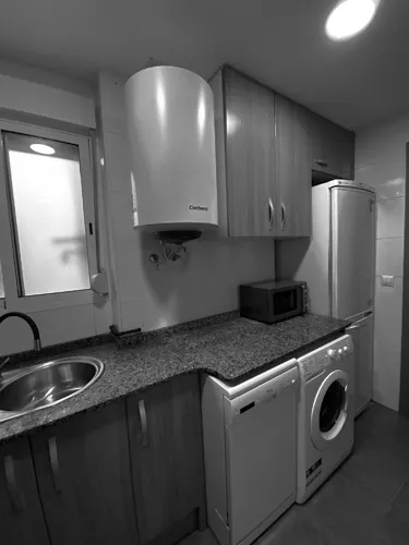 Foto de cocina en un piso en alquiler