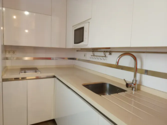 Foto de cocina en un piso en alquiler