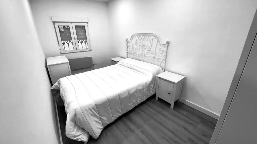 Foto de dormitorio en un piso en alquiler