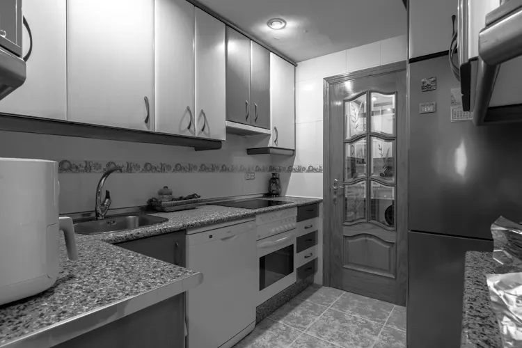 Foto de cocina en un piso en alquiler