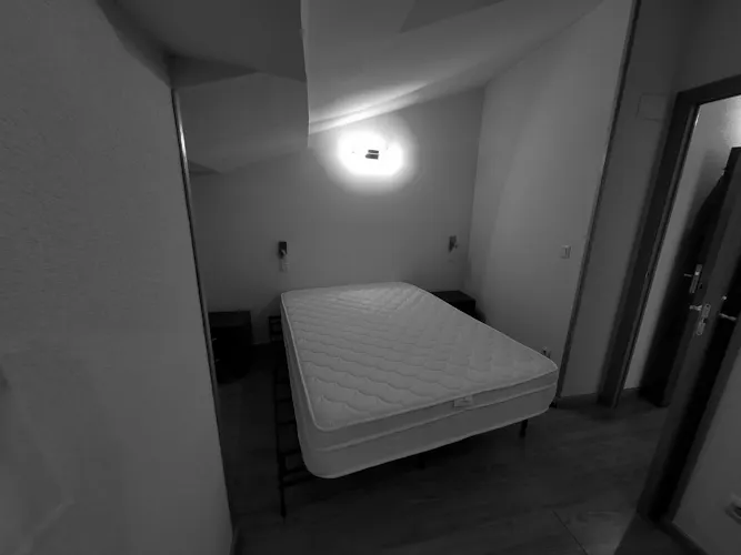 Foto de dormitorio en un piso en alquiler