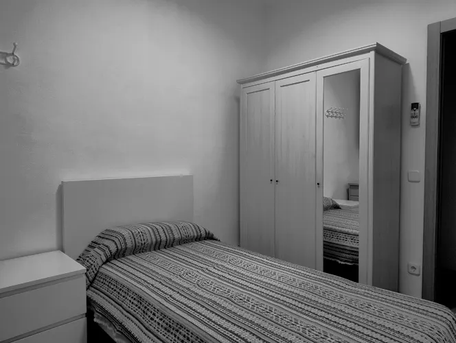 Foto de dormitorio en un piso en alquiler