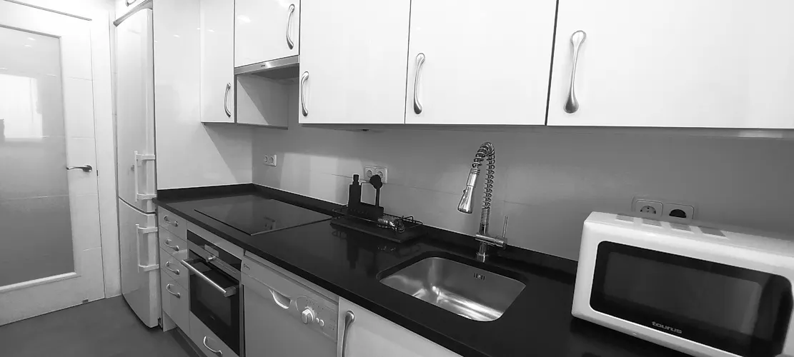 Foto de cocina en un piso en alquiler