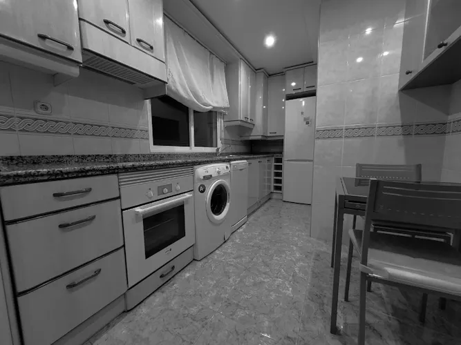 Foto de cocina en un piso en alquiler