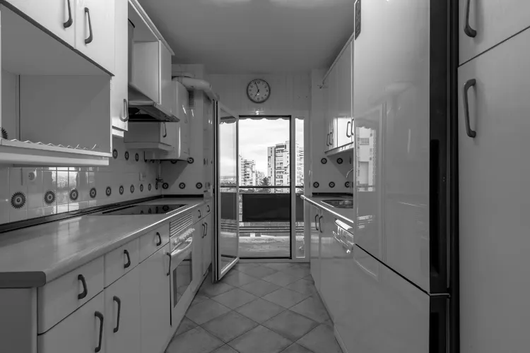 Foto de cocina en un piso en alquiler