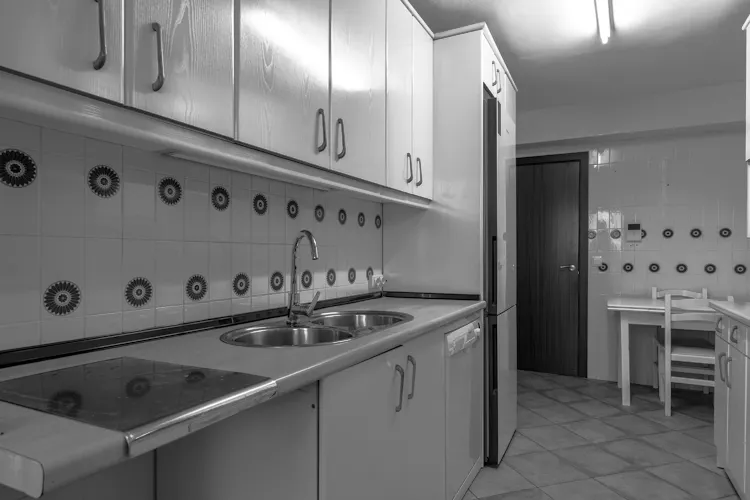 Foto de cocina en un piso en alquiler