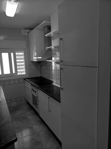 Foto de cocina en un piso en alquiler
