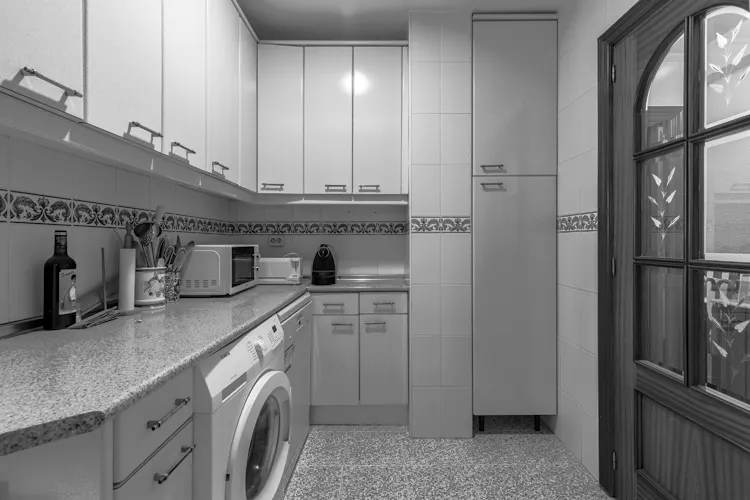 Foto de cocina en un piso en alquiler