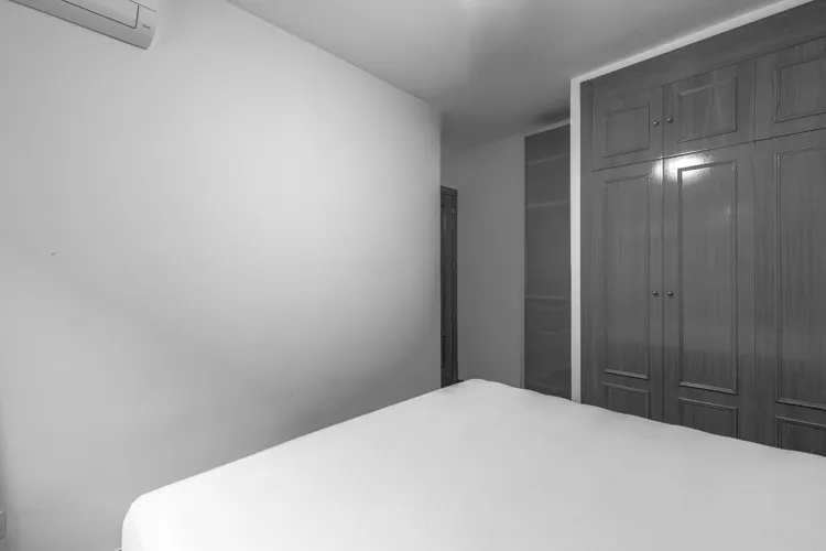 Foto de dormitorio en un piso en alquiler