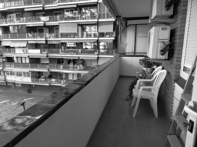 Foto de balcón en un piso en alquiler