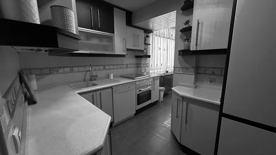Foto de cocina en un piso en alquiler