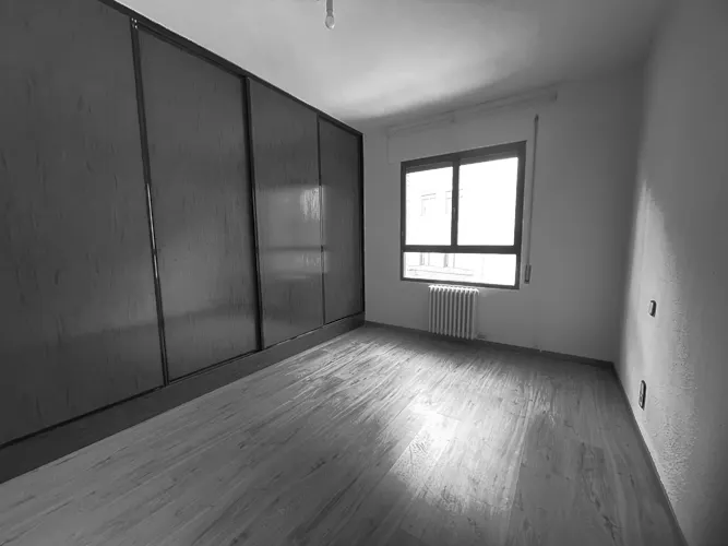 Foto de habitación en un piso en alquiler